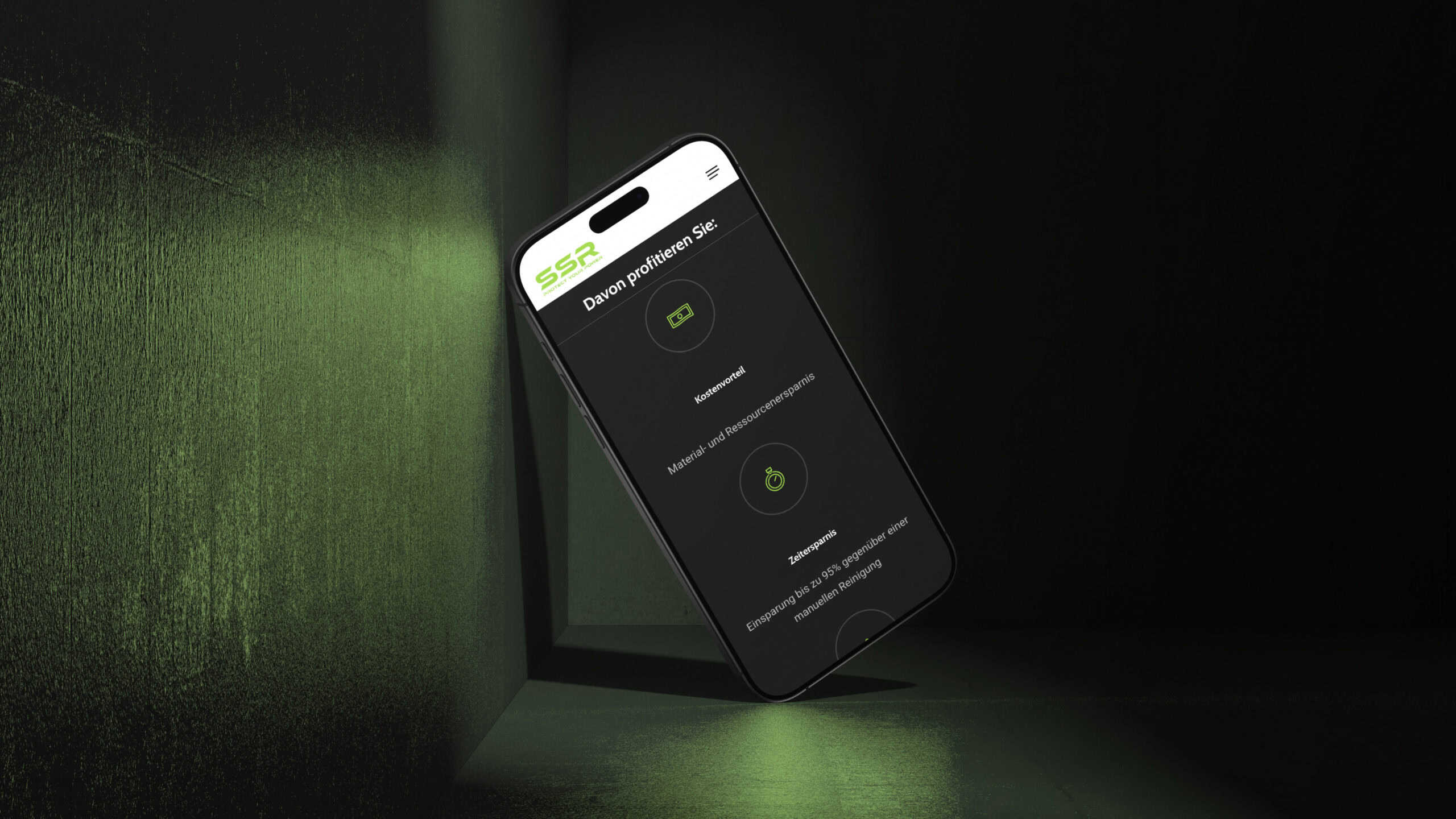 Modernes Smartphone mit Digitalagentur-Apps in Salzburg.